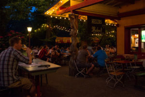 Volksgarten Biergarten Hellers